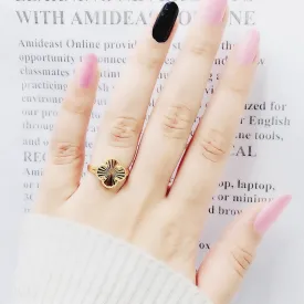 21K Clover Ring