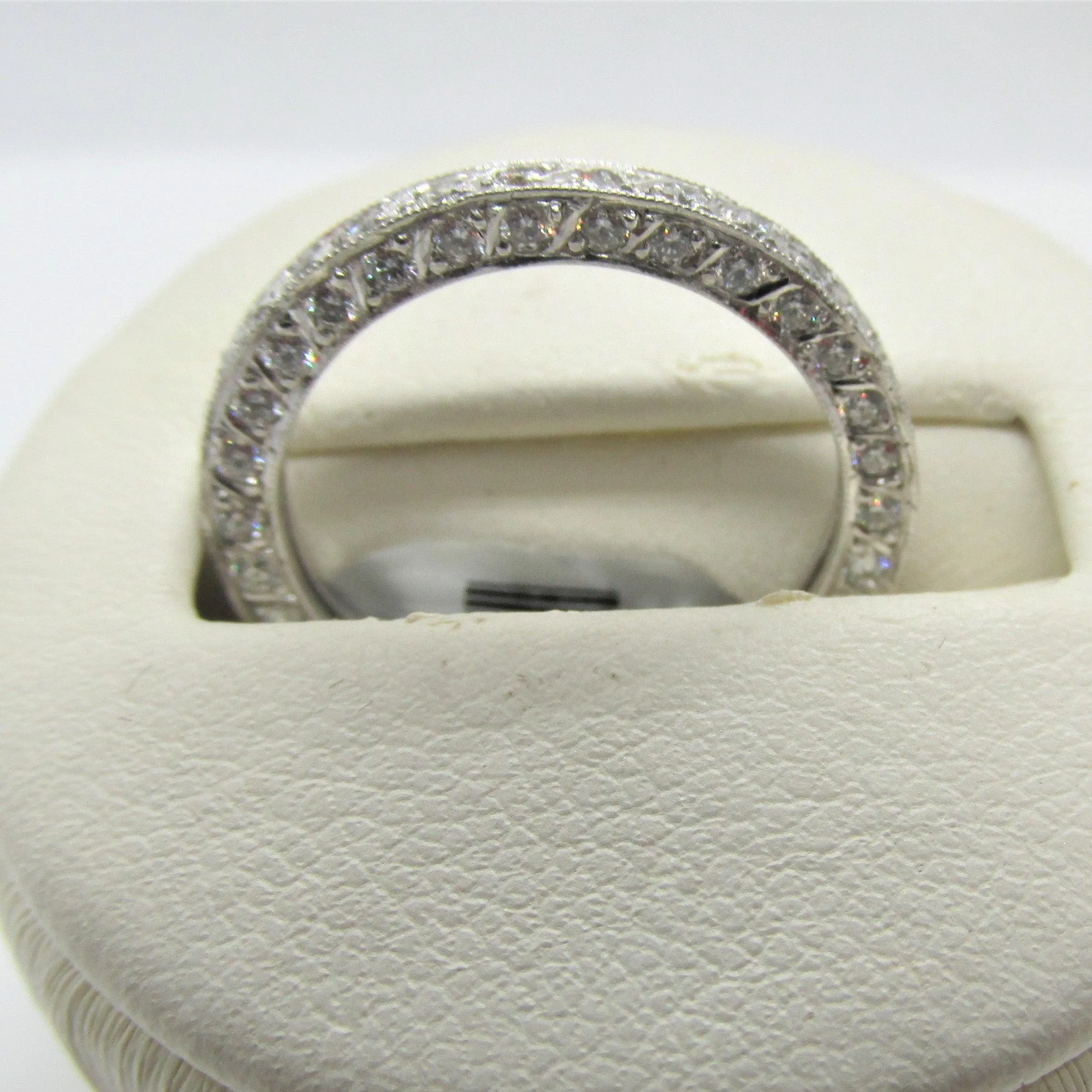 3d Round Diamond Eternity Ring