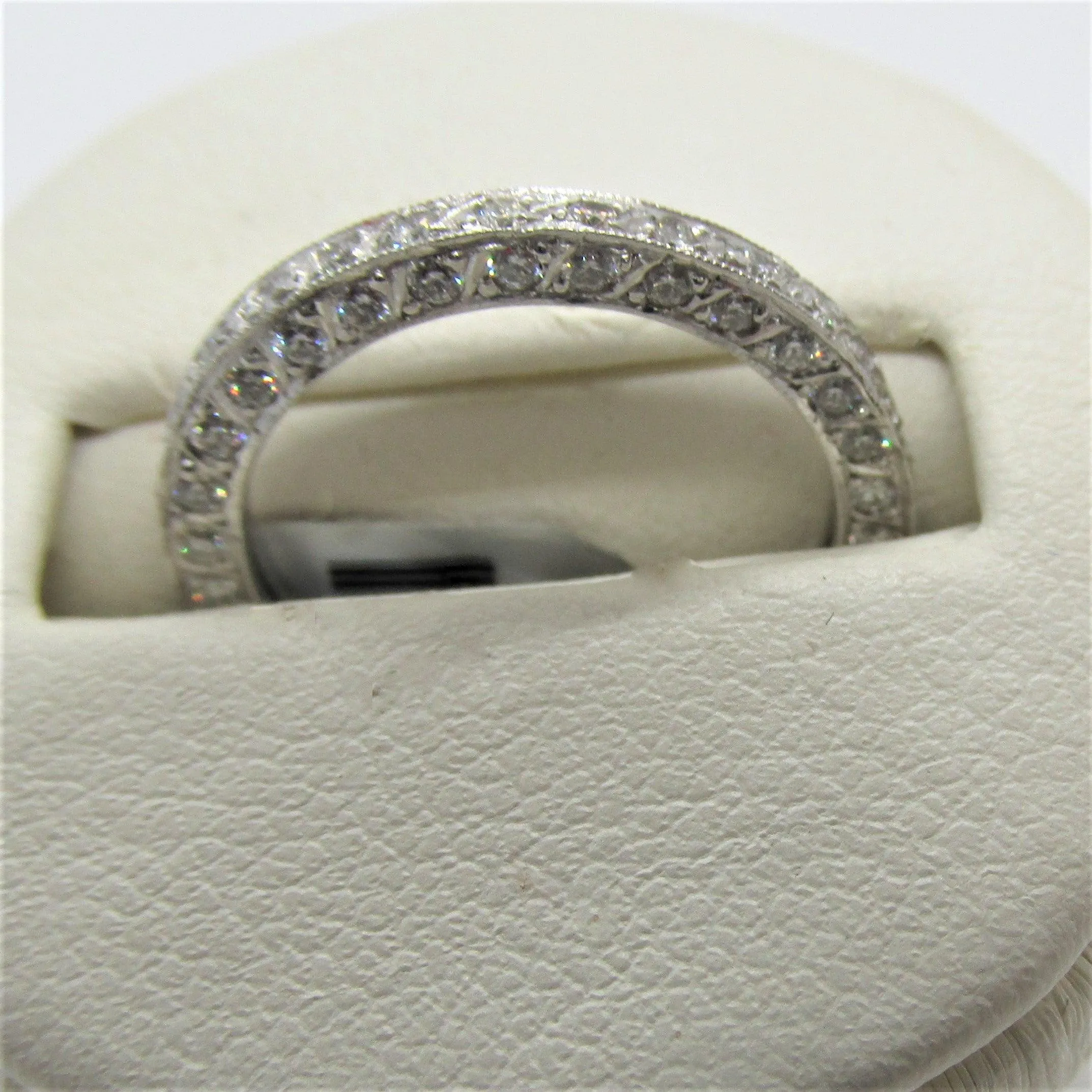 3d Round Diamond Eternity Ring