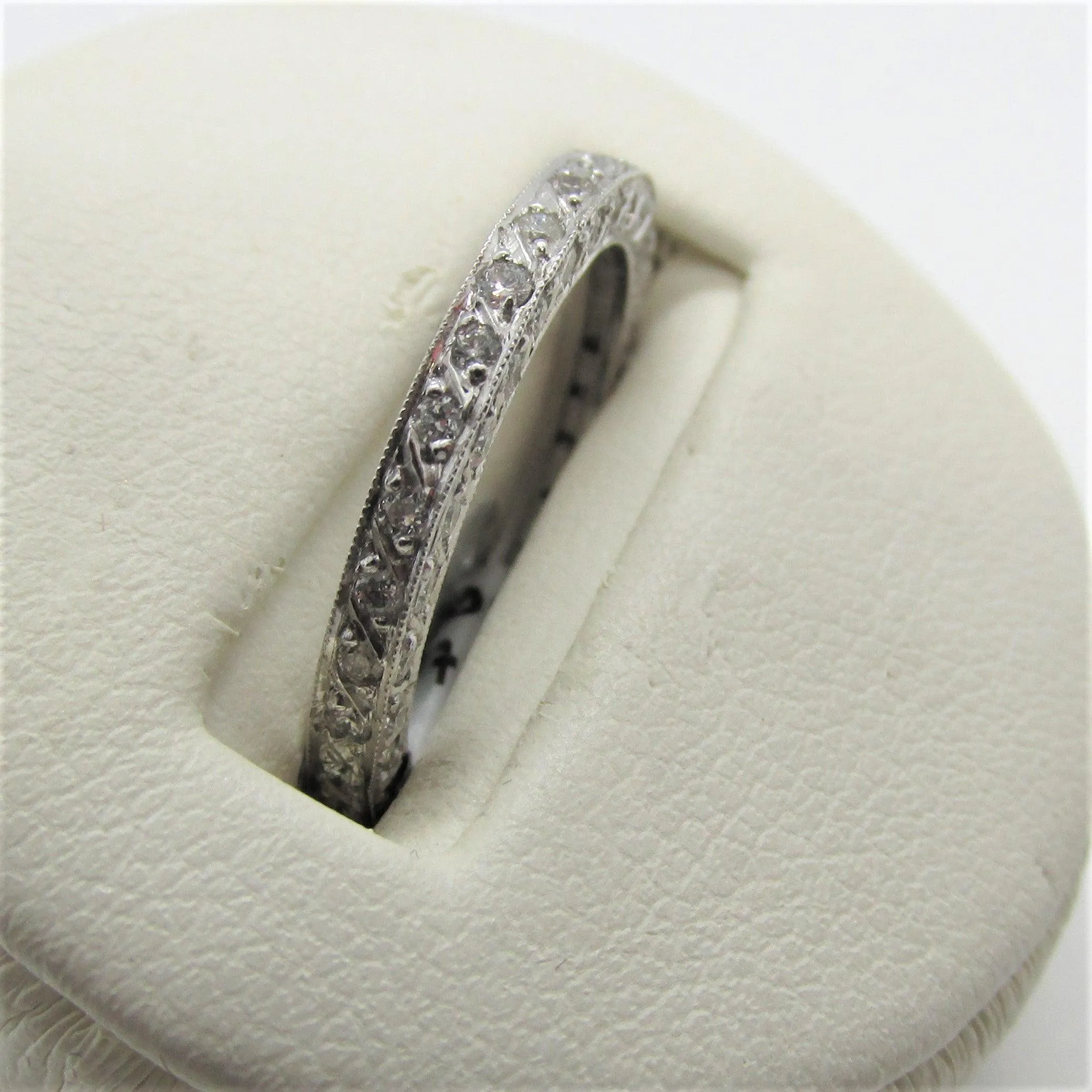 3d Round Diamond Eternity Ring