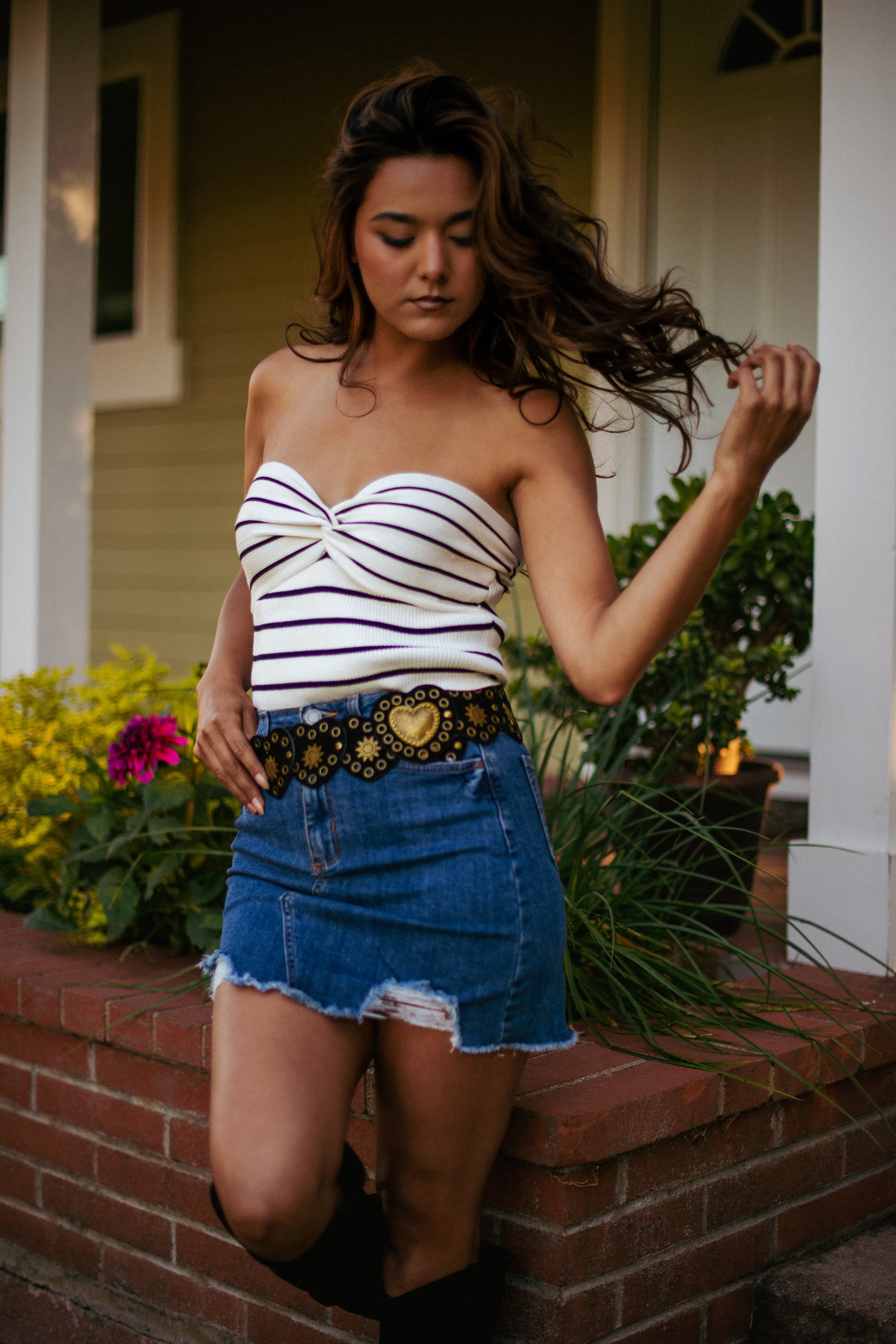 Little Bit Knotty Knot Detail Stripe Crop Top - Black/White