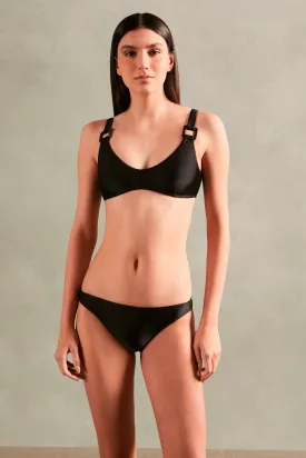 Timeless Bikini With Straps